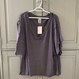 ✨ FREE PEOPLE slouchy boyfriend T